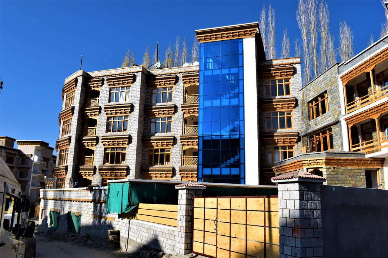 The Grand Yasmin Ladakh Hotel Leh Exterior photo