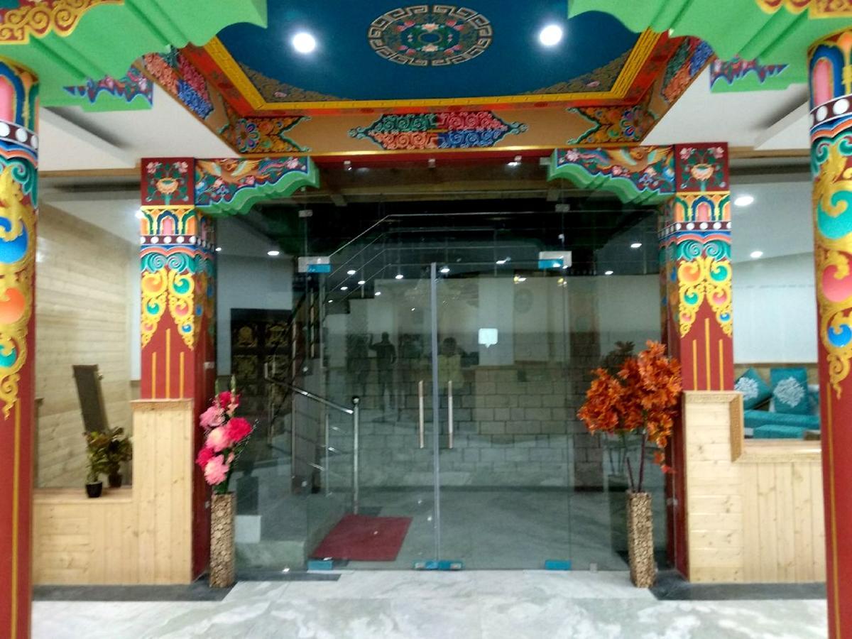 The Grand Yasmin Ladakh Hotel Leh Exterior photo
