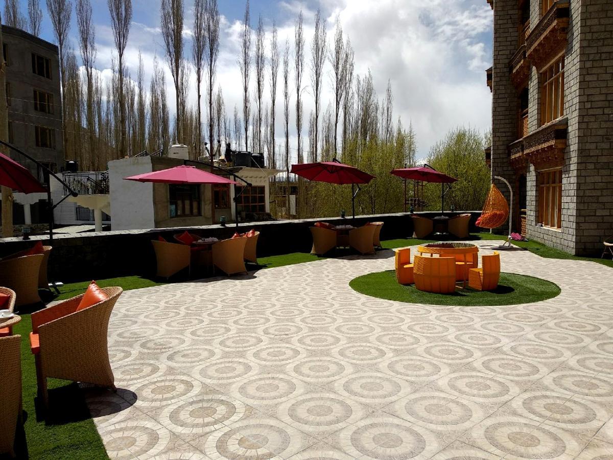 The Grand Yasmin Ladakh Hotel Leh Exterior photo