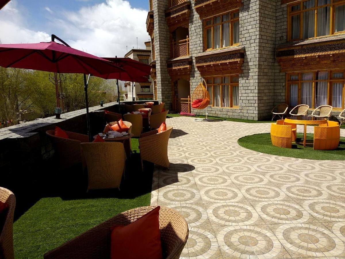 The Grand Yasmin Ladakh Hotel Leh Exterior photo