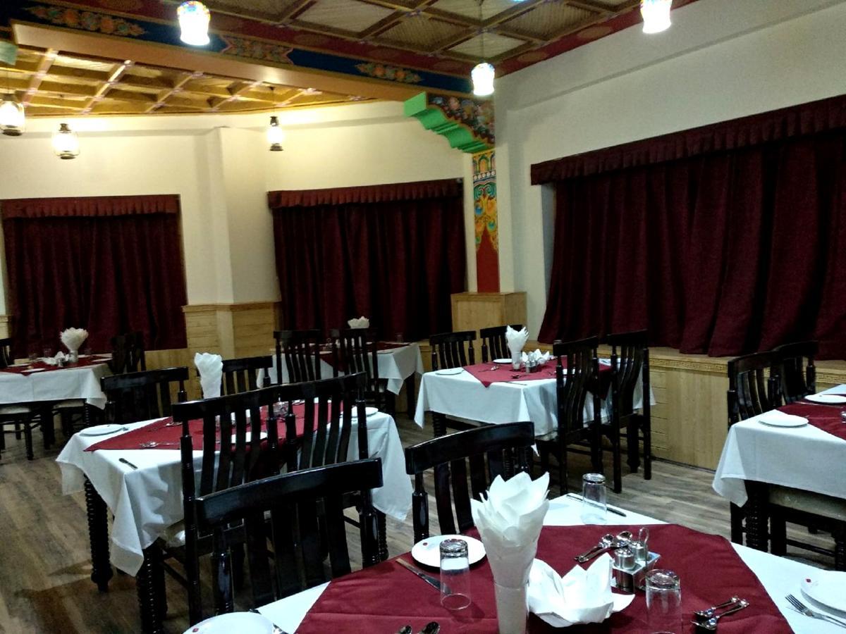 The Grand Yasmin Ladakh Hotel Leh Exterior photo